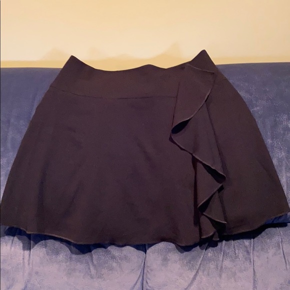 Black Loft Skirt - Picture 1 of 1